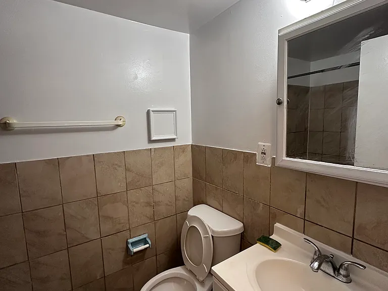 7618 Savannah St #T2 — Photo 10