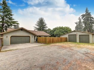 74 W Monticello Way, Camano Island, WA 98282