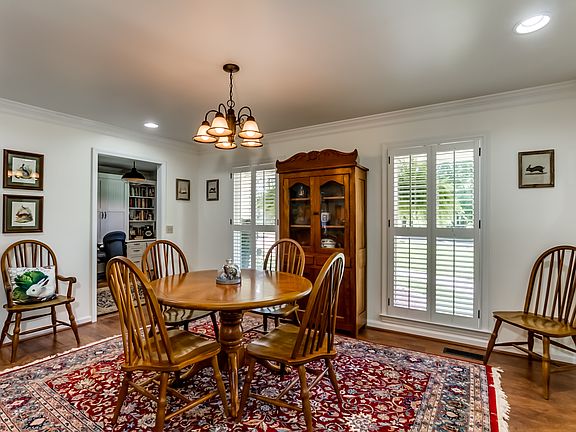 4th image of 15994 Lake Brookwood Dr