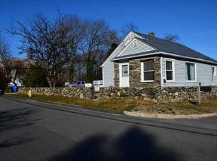 135 Church St, Lincoln, RI 02838