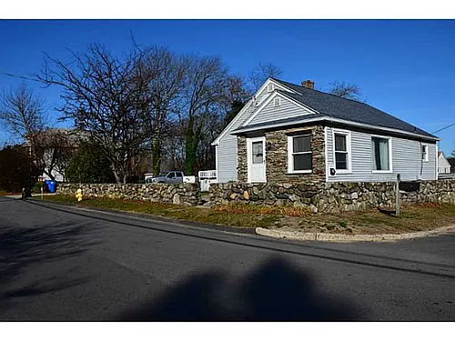 135 Church St Photo 1