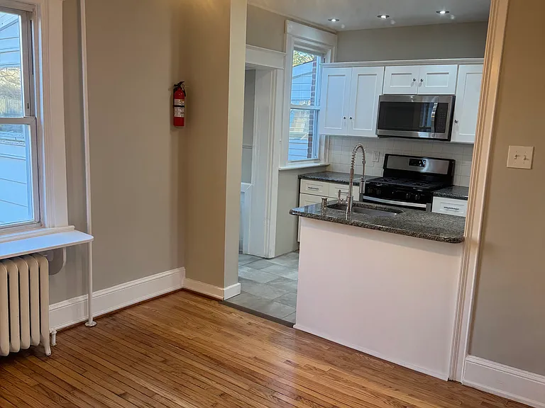 31 Cherry St #31 — Photo 2