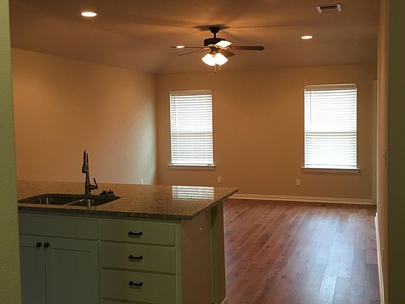 5th image of 3617 Brookstone Dr