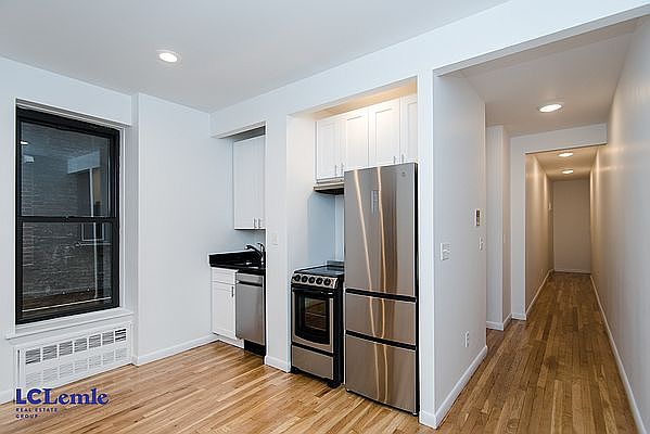 1st image of 450-452 E 81st St #2