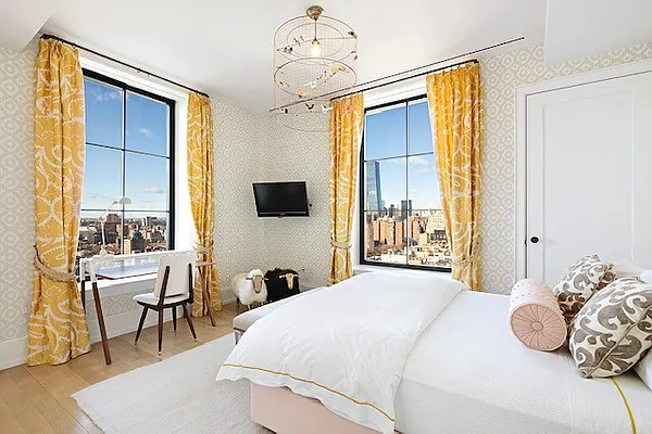 Sold by Brown Harris Stevens | media 21