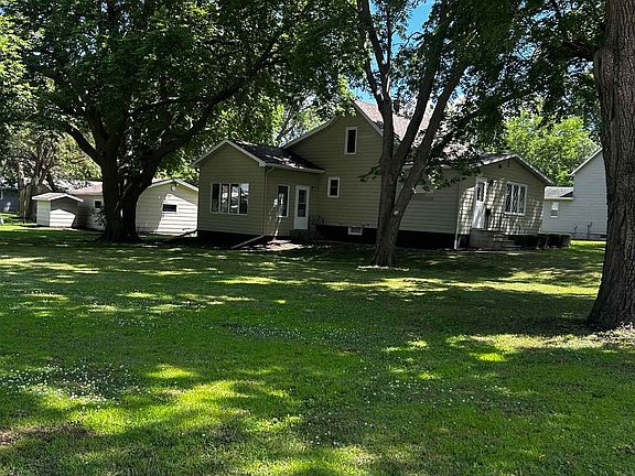 2nd image of 506 NW 5th St