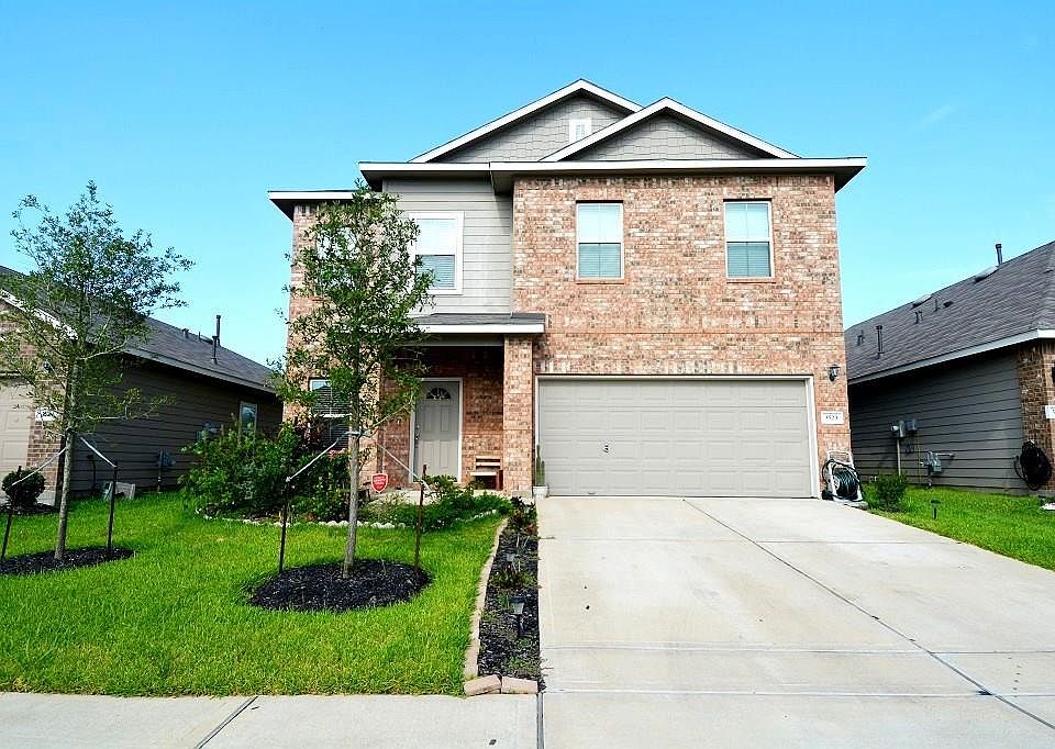1st image of 3523 Bright Moon Ct