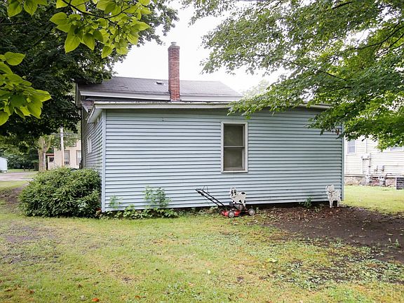220 maple-105