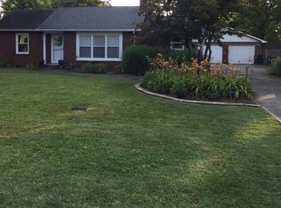 40 Forest Dr, Jeffersonville, IN 47130