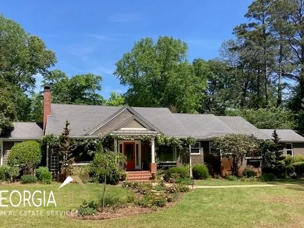 806 Maple Dr, Griffin, GA 30224