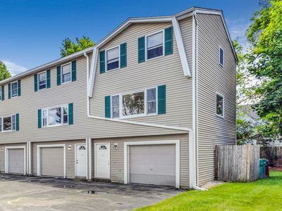 19 Doane St APT 1, Lowell, MA, 01851