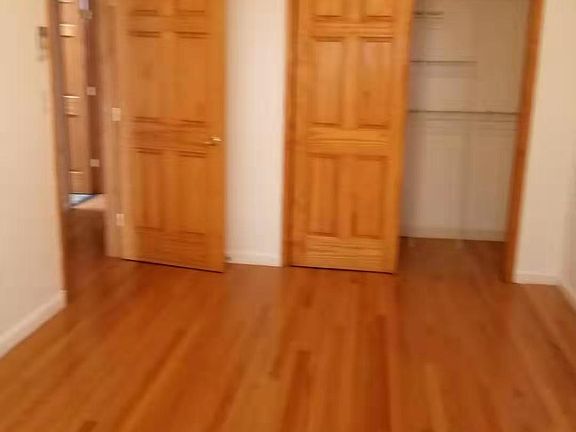 4th image of 5939 163rd St #2