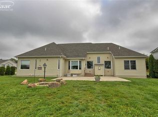 16452 E Horseshoe Trl, Linden, MI 48451