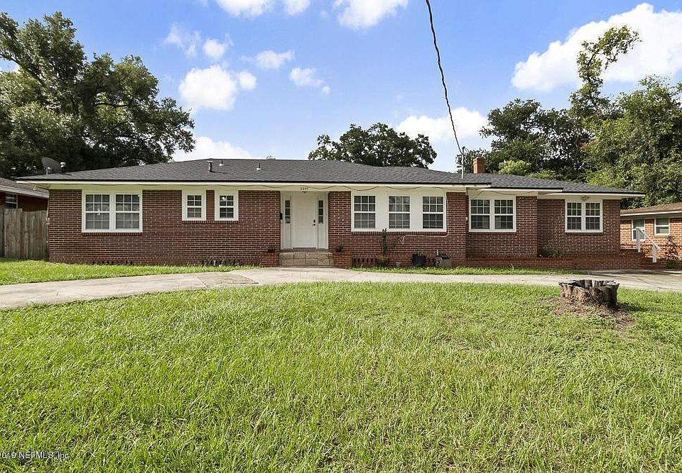 1st image of 5344 Playa Way
