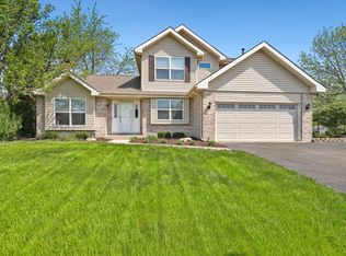 8034 Ryeland Dr, Frankfort, IL 60423