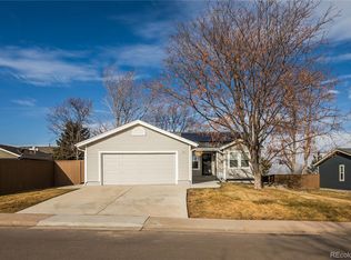 382 Mountain Cloud Cir, Highlands Ranch, CO 80126