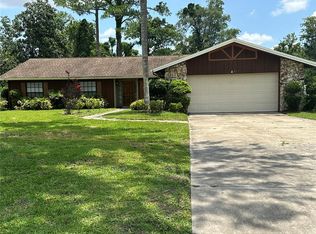 207 Dogwood Dr, Sanford, FL 32771