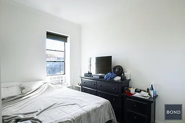 Rented by Bond New York