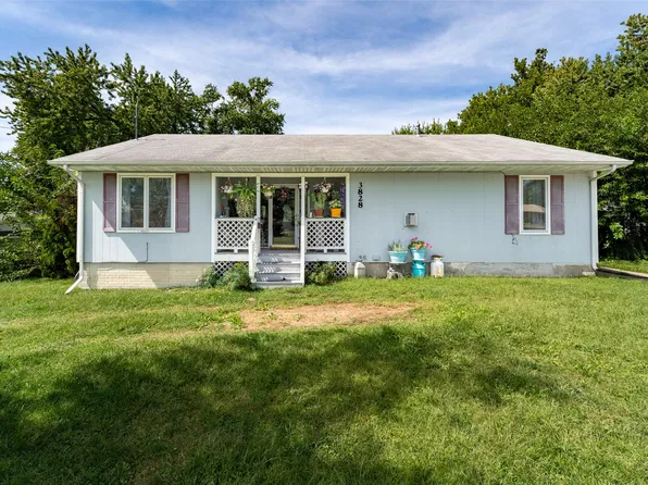 3828 E 29th St, Des Moines, IA 50317