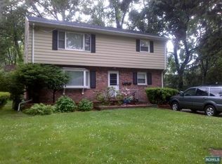 71 Franklin St #B, Tenafly, NJ 07670