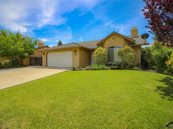 1375 Donita Dr, Red Bluff, CA 96080