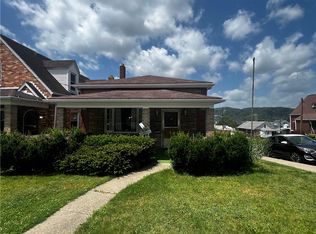 2031 Victoria Ave, Arnold, PA 15068