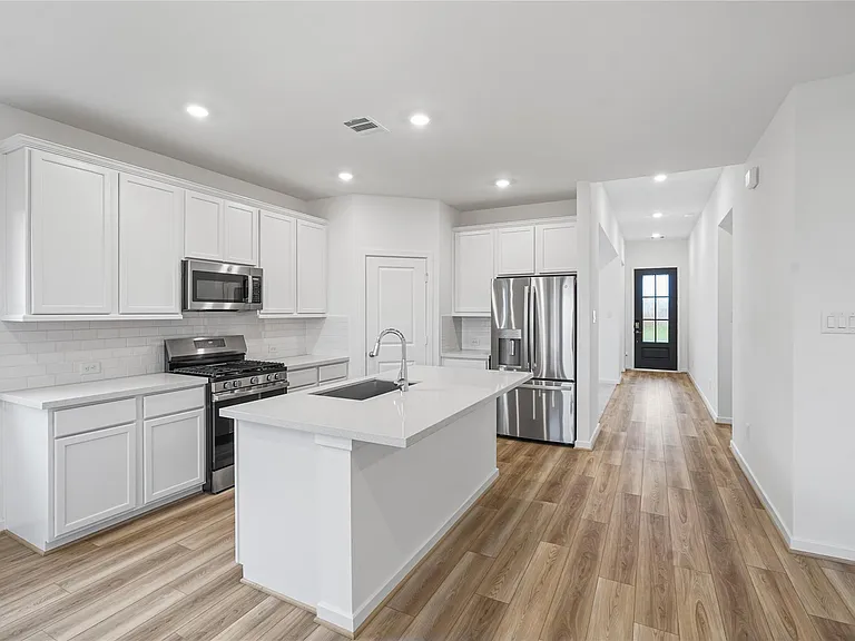 9715 Westminster Manor Dr — Photo 14