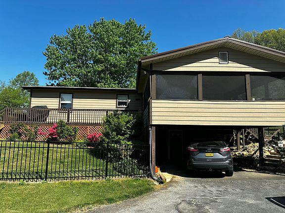 4th image of 471 Huntsman Ln