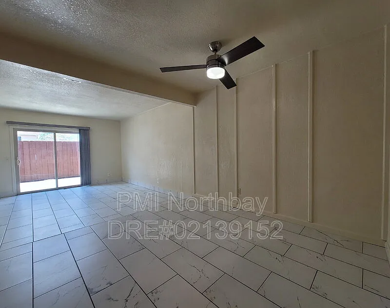 2 bed, 1.0 bath, 1100 sqft, $1,795 — Photo 4