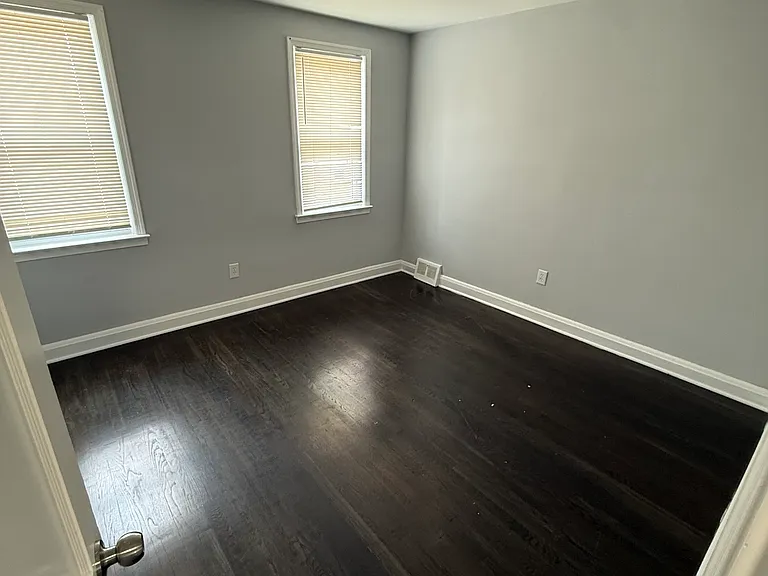 1010 Parksley Ave — Photo 9