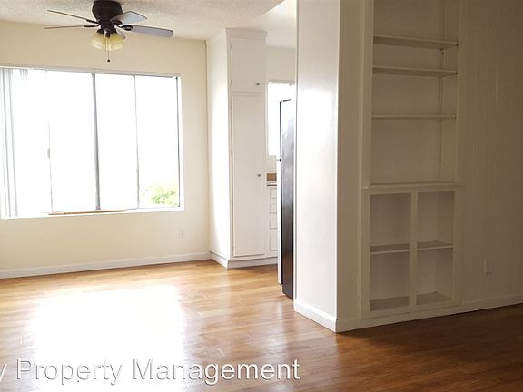 3rd image of 4070 Highland Ave APT 7