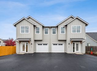 1550 NE Sunrise Ln #1, Hillsboro, OR