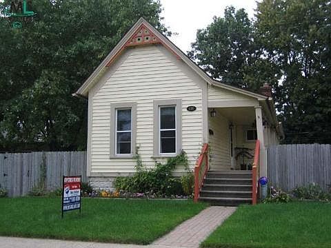 1st image of 136 Dickinson St