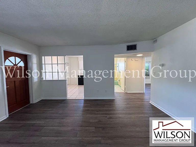 807 Vassar St #D — Photo 6