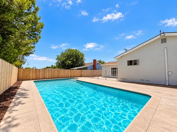 5049 54th St, San Diego, CA 92115
