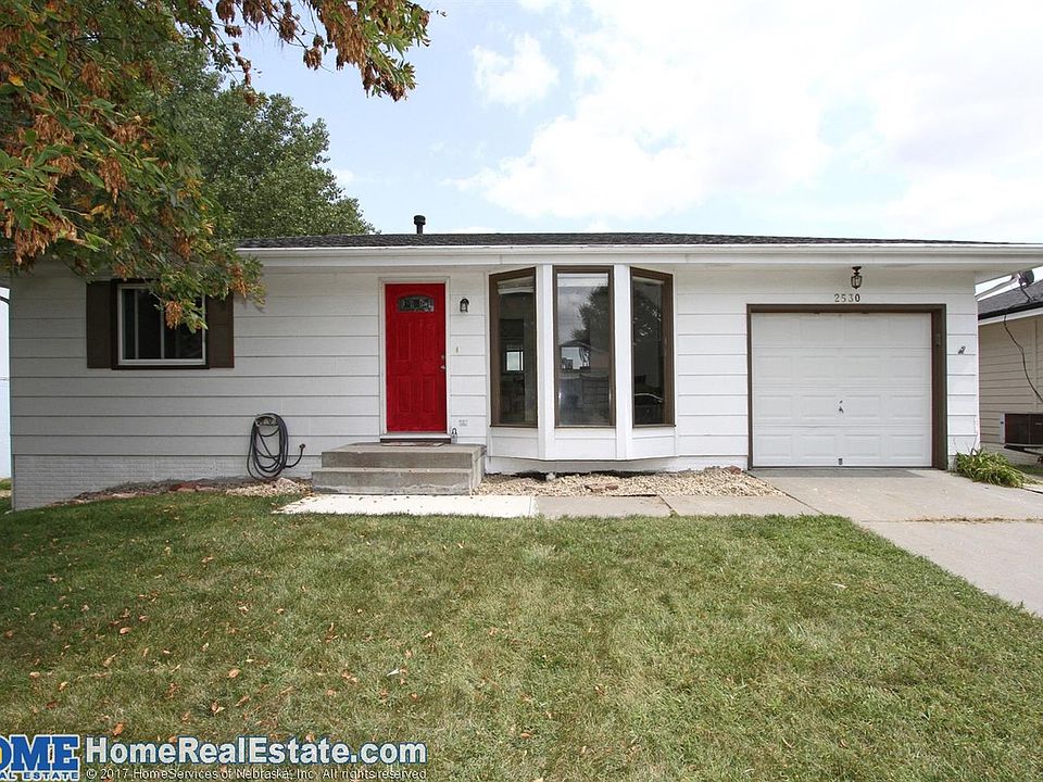 1st image of 2530 NW 49th St