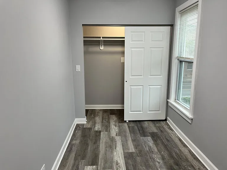 615 W 18th St #2F — Photo 10