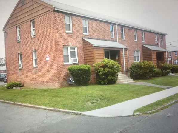 138 Virginia Ave, Bridgeport, CT 06610