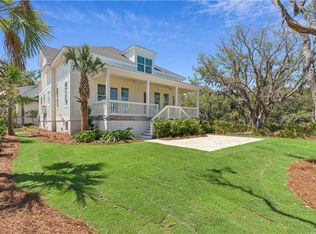 4 Isadora Ln, Saint Simons Island, GA 31522