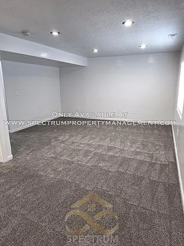 4074 W Cypress — Photo 34