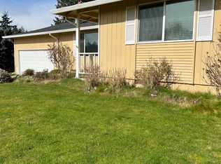 8209 54th St W, University Place, WA 98467