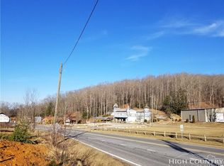 400 Old Dula Rd, Spruce Pine, NC 28777