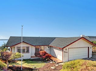 263 Grandview Ave, Camano Island, WA 98282