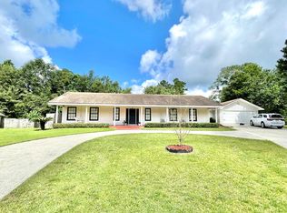 117 Hide A Way Ln, Carriere, MS 39426