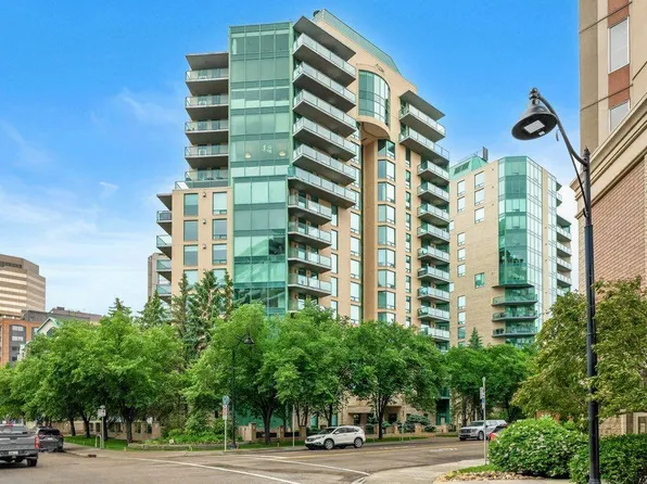 801 N 2nd Ave SW #501, Calgary, AB T2P 4Z9