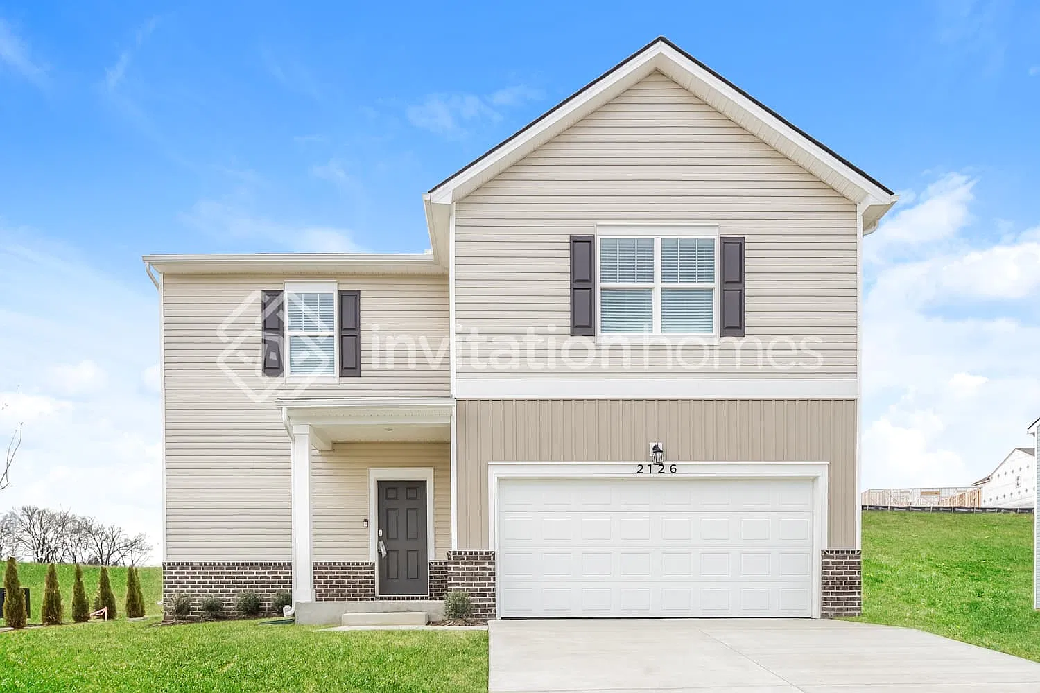 2126 Youngfellow Dr Columbia, TN 38401 — Photo 1