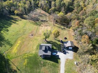 250 Woodard Hollow Ln, Gainesboro, TN 38562