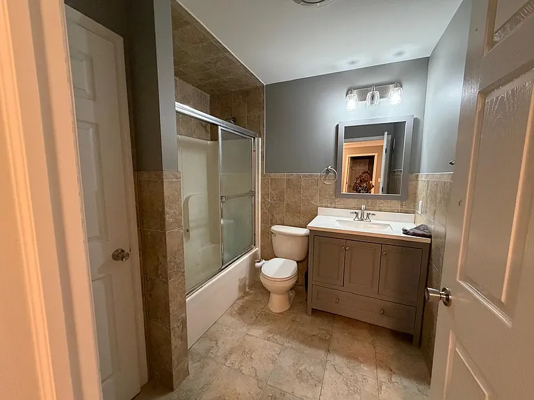 341 Maple St — Photo 19