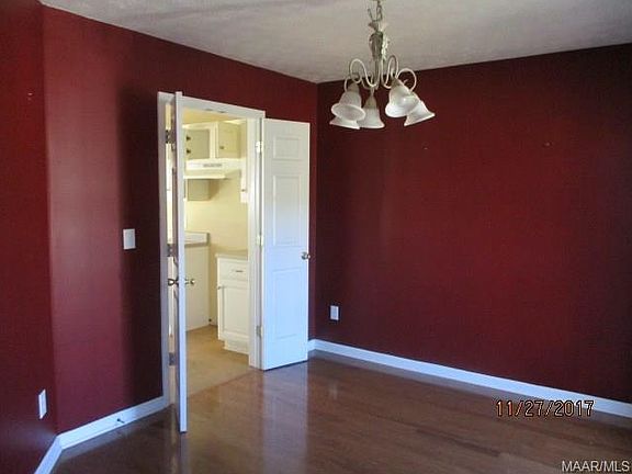 4th image of 6974 Oak Side Dr
