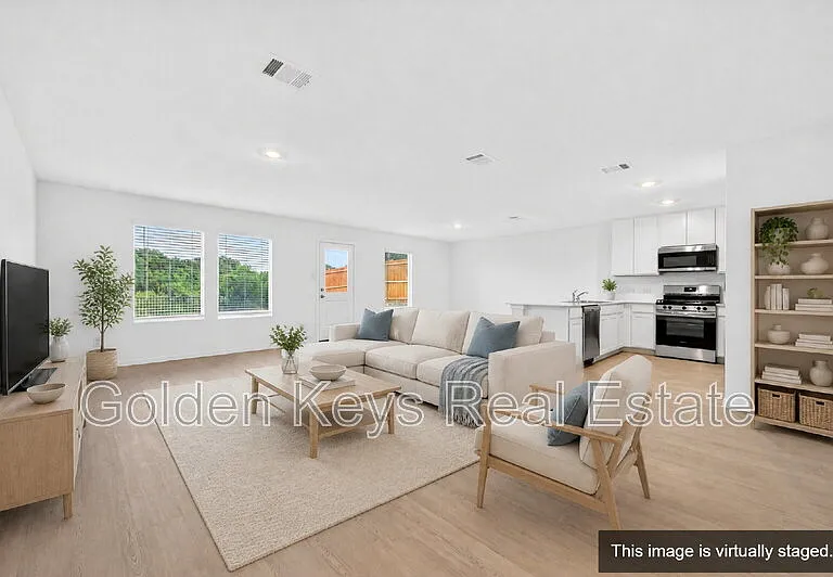 10212 Regal Bend Ln — Photo 5